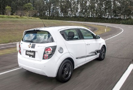 18-10-13---Chevrolet-Sonic-