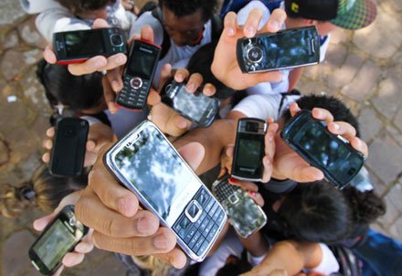 celulares-pessoas