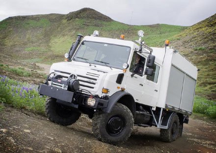 17-out-14---Unimog-da-Merce