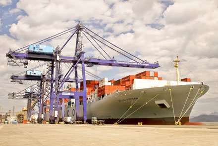 navio-Cosco-Vietnam_operand