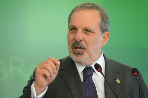Ministro-Armando-Monteiro-l