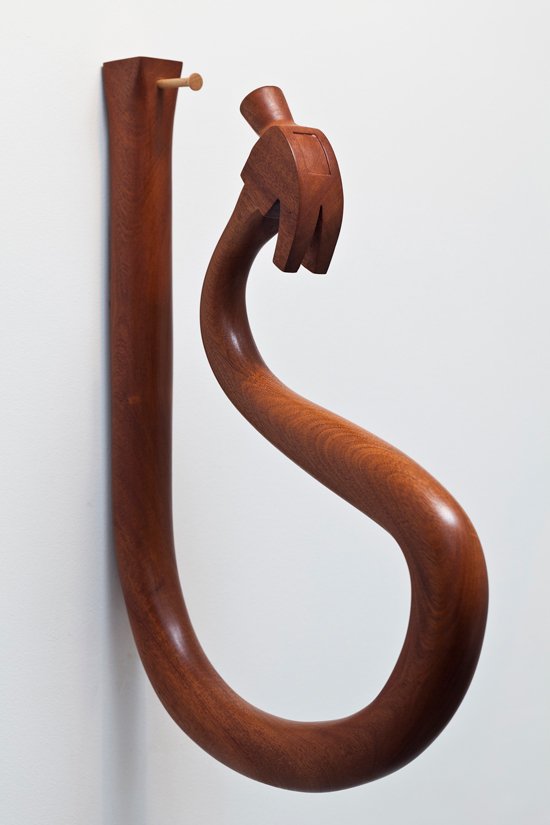 Washington_Silvera_martelo_serie_mogno1