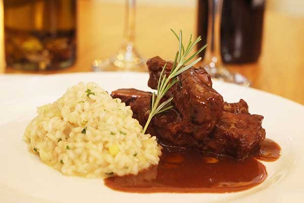 costelinha-com-risoto-de-alho-poró2