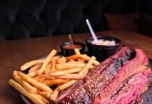 Eagle BBQ & Burger aposta no churrasco texano com carnes defumadas de verdade em Curitiba