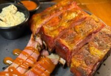Eagle BBQ & Burger prepara Dia das Mães com cortes defumados, reservas abertas e opção de delivery