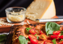 Tomato promove combos especiais para o Dia dos Namorados com opções para salão e delivery