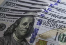 Dólar cai para R$ 5,10, após juros serem mantidos nos EUA