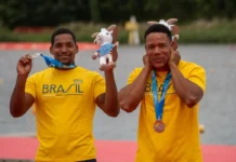 Jacky Godmann e Gabriel Nascimento são prata no Mundial de Canoagem