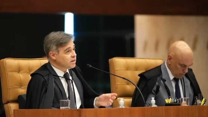 Imagem-Rosinei-Coutinho-SCO-STF_Easy-Resize.com_