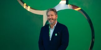 Valderilio Azevedo assume a presidência da Sociedade Brasileira de Reumatologia para a gestão 2026-2028
