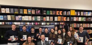 Saúde: especialistas do HUEM e FEMPAR lançam livros sobre cirurgia plástica