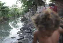 Brasil: 30 milhões de crianças estão expostas aos riscos climáticos