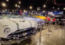 Rolls-Royce, Mercury e Pontiac completam 70 anos e podem ser vistos em museu no sul do Brasil